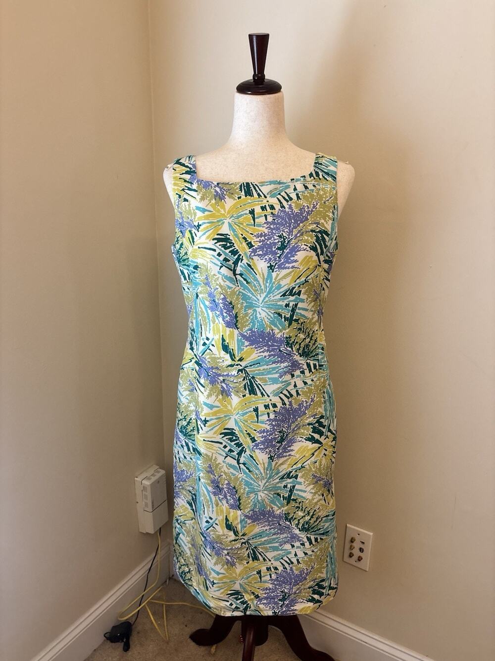 Talbots Vintage Pure Silk Shift Dress Beach Colorful Size 6